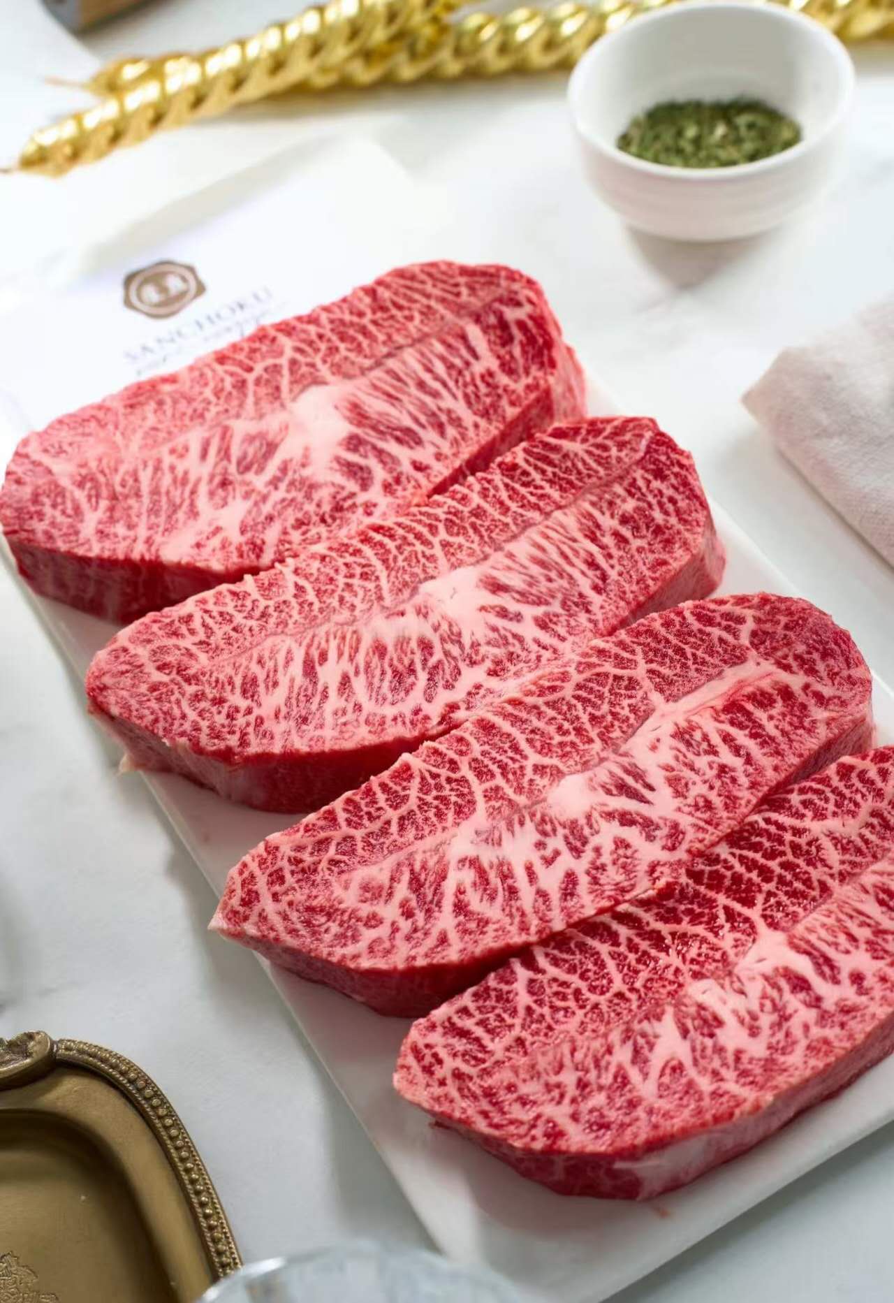 Australian M8-9 Wagyu, 7-8oz * 8 slices