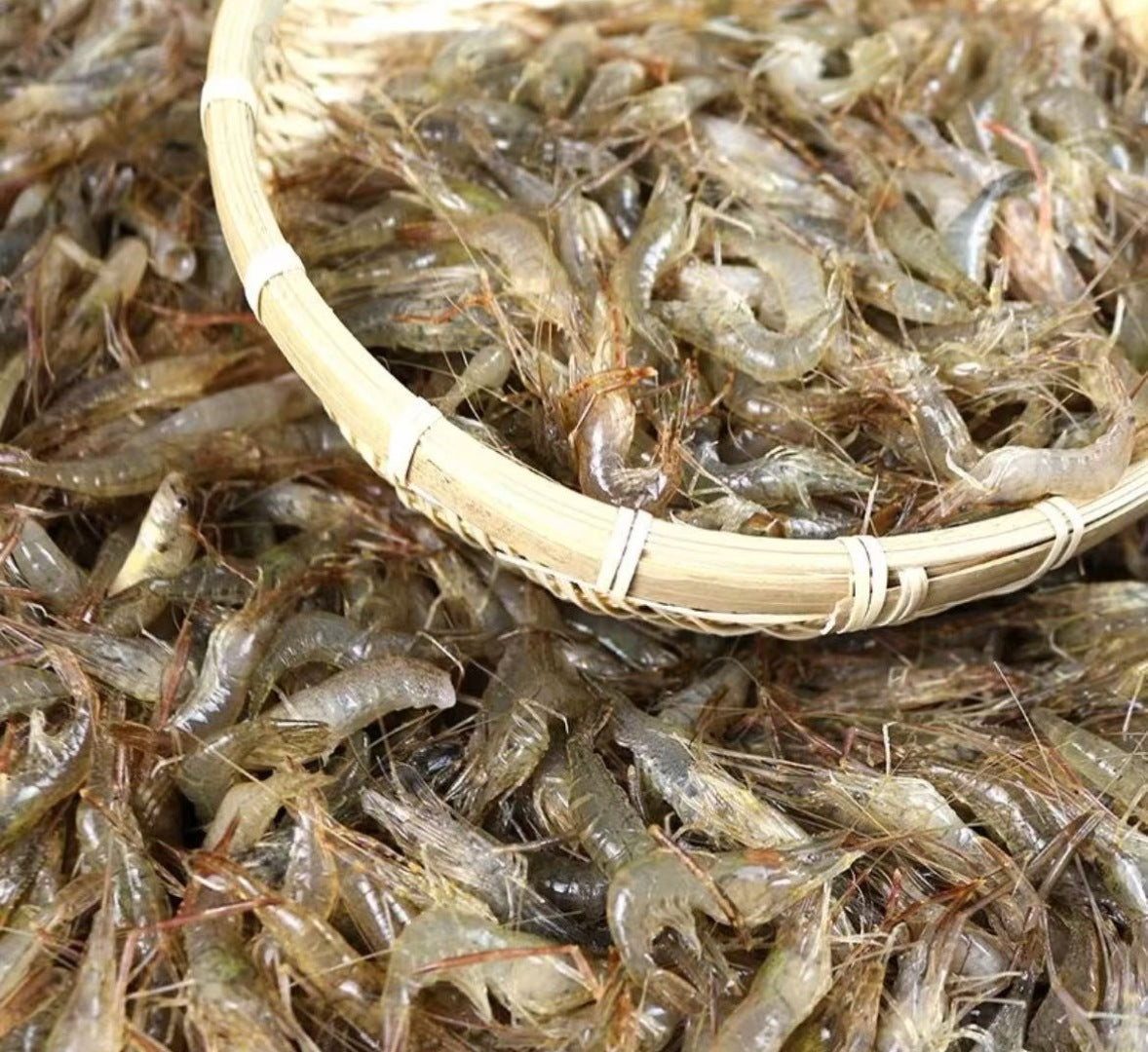 250g box of chilled river prawns